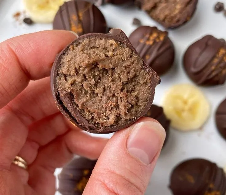 Healthy Banana Protein Balls