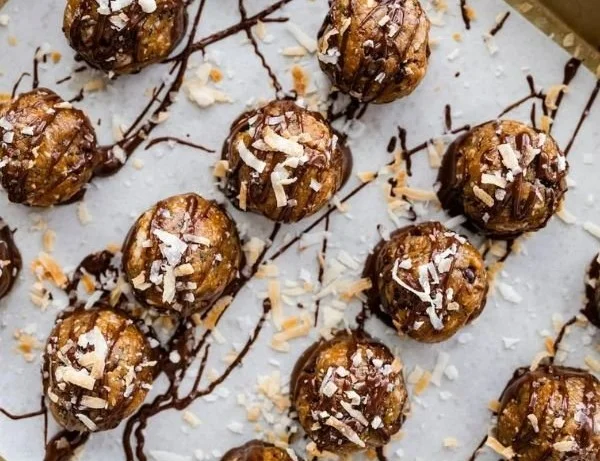 Samoa Cookie Protein Balls